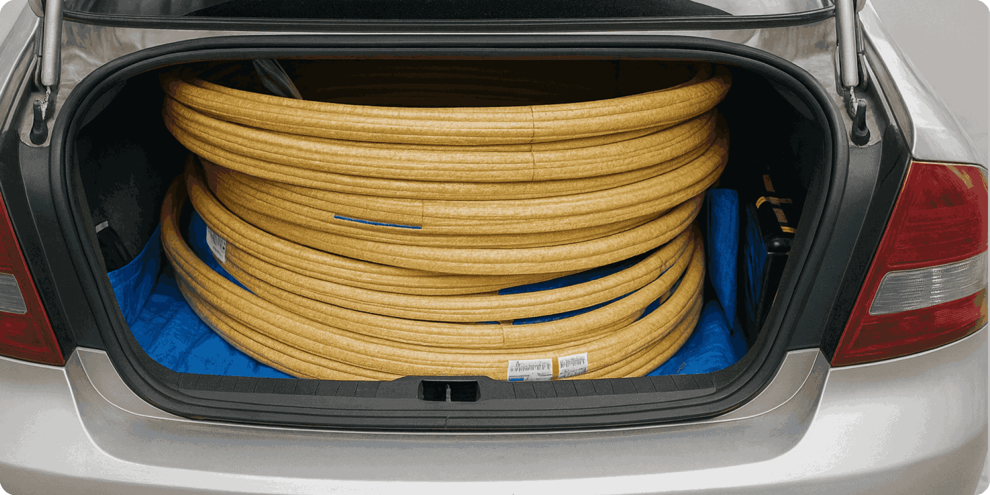 Арматура в багажнике