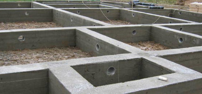 Плита основания двухэтажного бескаркасного здания